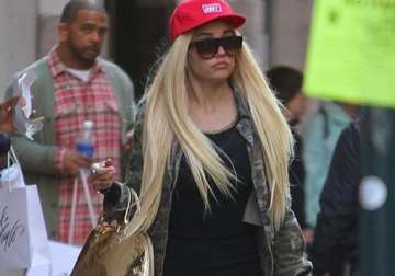 amanda bynes turns down playboy radio show