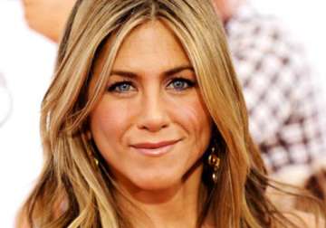 aniston went on diet before stripping for film