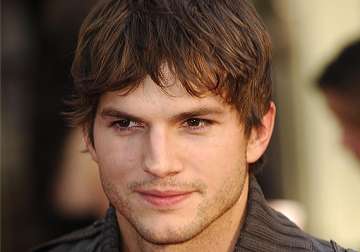 ashton kutcher takes russian lessons