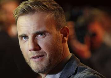 barlow to disclose secrets in autobiography