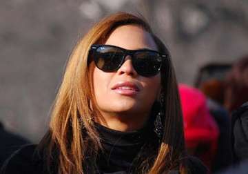 beyonce knowles sacks her general manager