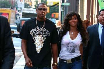 beyonce jay z gift 50 000 pound doll to daughter