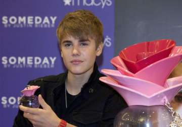 bieber tweets photo of to be launched fragrance
