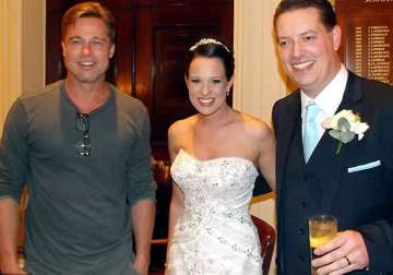 brad pitt gatecrashes wedding