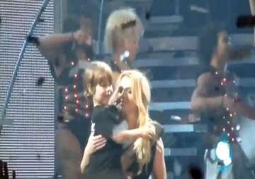 britney spears brings sean preston on stage at concert