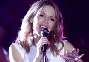 cancer stopped show worries minogue