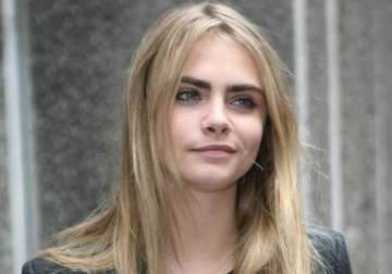 cara delevingne keen on working with jay z