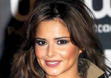 cheryl cole to raise money via tv cameo