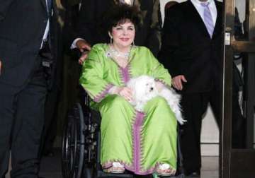 elizabeth taylor left more than 800 000 to last hubby larry fortensky