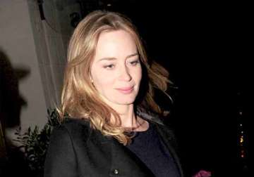 emily blunt blessed with a baby girl
