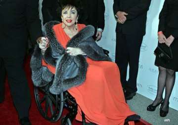 film legend elizabeth taylor dies at 79