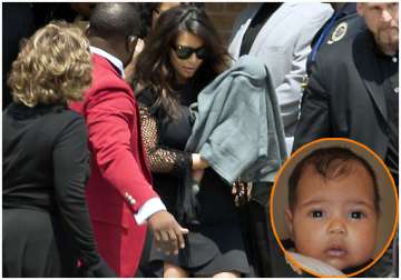 first pic of kim kardashian s baby north west revealed view pics