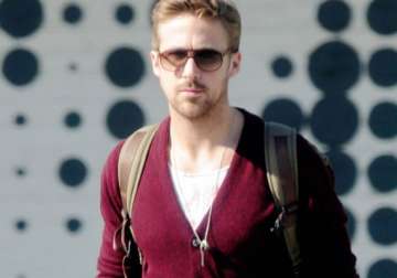 gosling robs bank for shoot audience enjoys