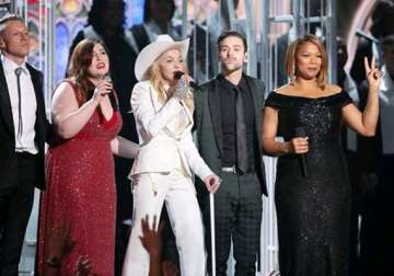 grammys 2014 wedding fever at the awards night see pics