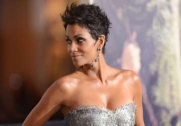halle berry wants to get back to work