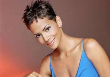 halle berry s alleged stalker charged with burglary