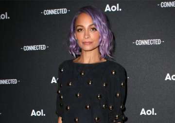 harlow dyes her hair too nicole richie