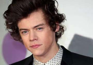 harry styles not quitting band to pursue solo career