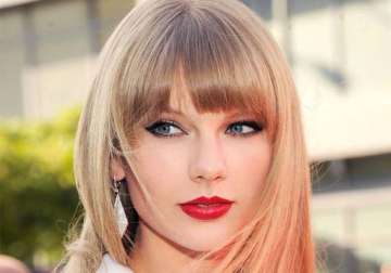 taylor swift not interested in relationship