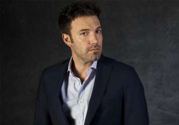 ben affleck to direct play batman in standalone movie