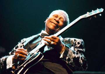 legendary blues singer and guitarist b.b.king passes away at 89