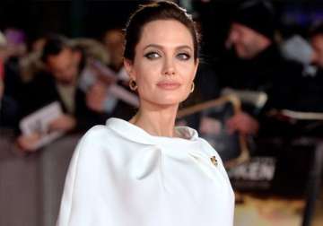 angelina jolie using star power to campaign against isis watch video