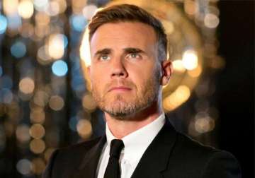 gary barlow offers to sing at fans weddings