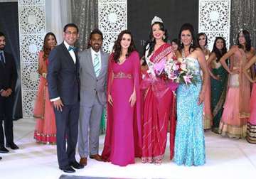 manasvi noel crowned miss india canada 2015