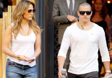 jennifer lopez casper smart reconciling