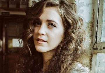rae morris keen to collaborate with chris martin