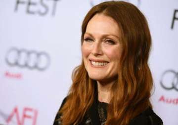 oscars 2015 julianne moore wins oscar for best actress