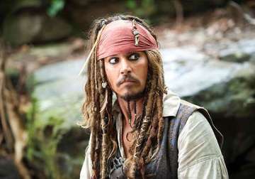 johnny depp finds meeting expectations after pirates... tough