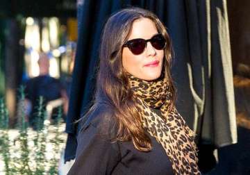 liv tyler wants baby s sex to be a surprise