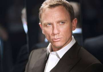 can t get drunk anymore rues daniel craig