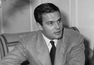 gigi star louis jourdan dies at 93