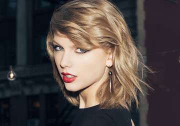 taylor swift countersues former radio host