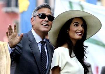 george clooney amal alamuddin formalise wedding in venice