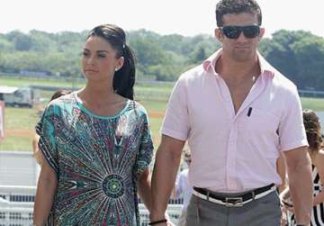 katie price admits her marriage is in crisis