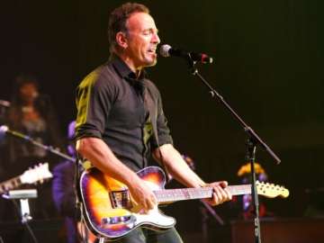 bruce springsteen to publish children s book