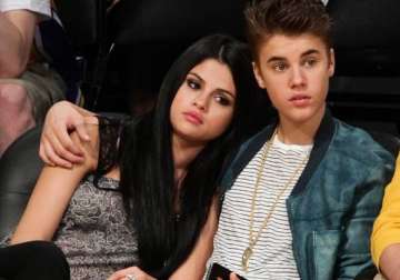 selena gomez moving on from justin bieber
