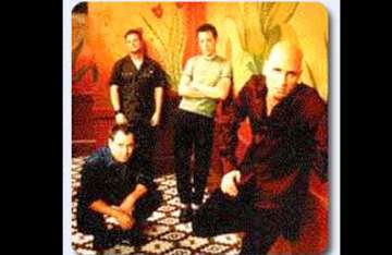 lead singer of 90s hit vertical horizon is back