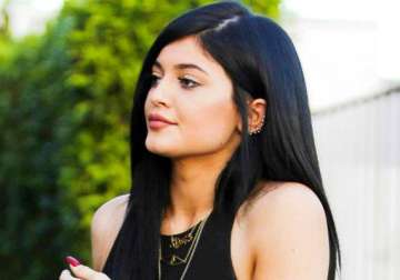 kylie jenner to turn rapper