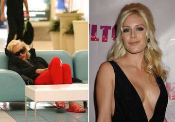 homeless amanda bynes offered a place to stay by heidi montag