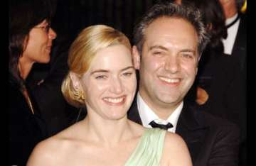 kate winslet splits with director husband