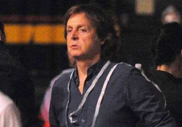 paul mccartney campaigns for meat free mondays