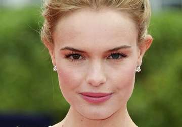kate bosworth needs time to plan baby
