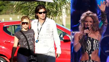 it s official shakira splits from boyfriend of 11 years