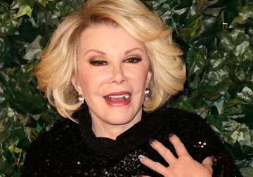 joan river s death comedian dies due to cardiac arrest after botched up throat surgery