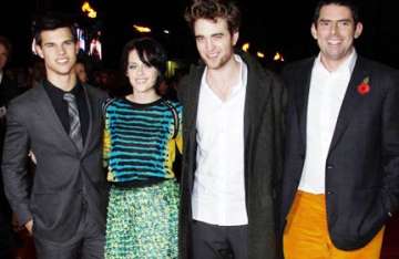 twilight saga sweeps teen choice awards