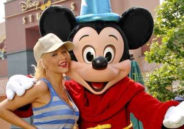 did christina aguilera abuse mickey mouse